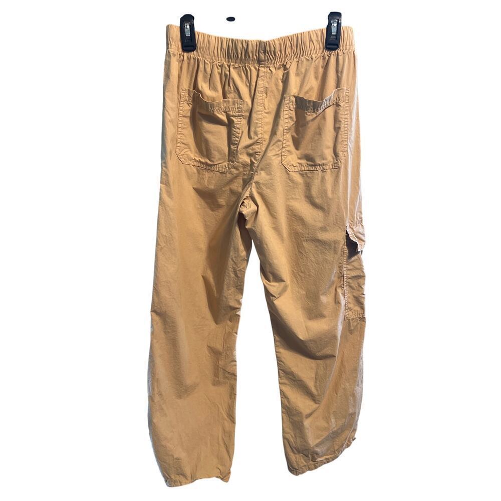Aerie Avenue Baggy Cargo Pant. Khaki. Size Medium - Picture 3 of 9
